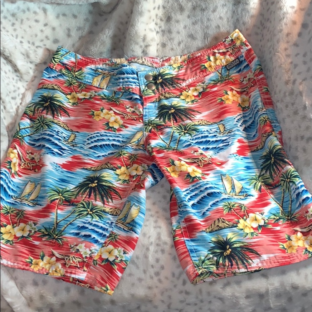 Hawaiian Shorts Size 9 Like New!
